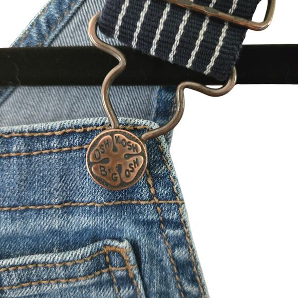 OshKosh Kids Denim Carpenter Overalls in Size 5 Toddler Durable All Season - Picture 7 of 15